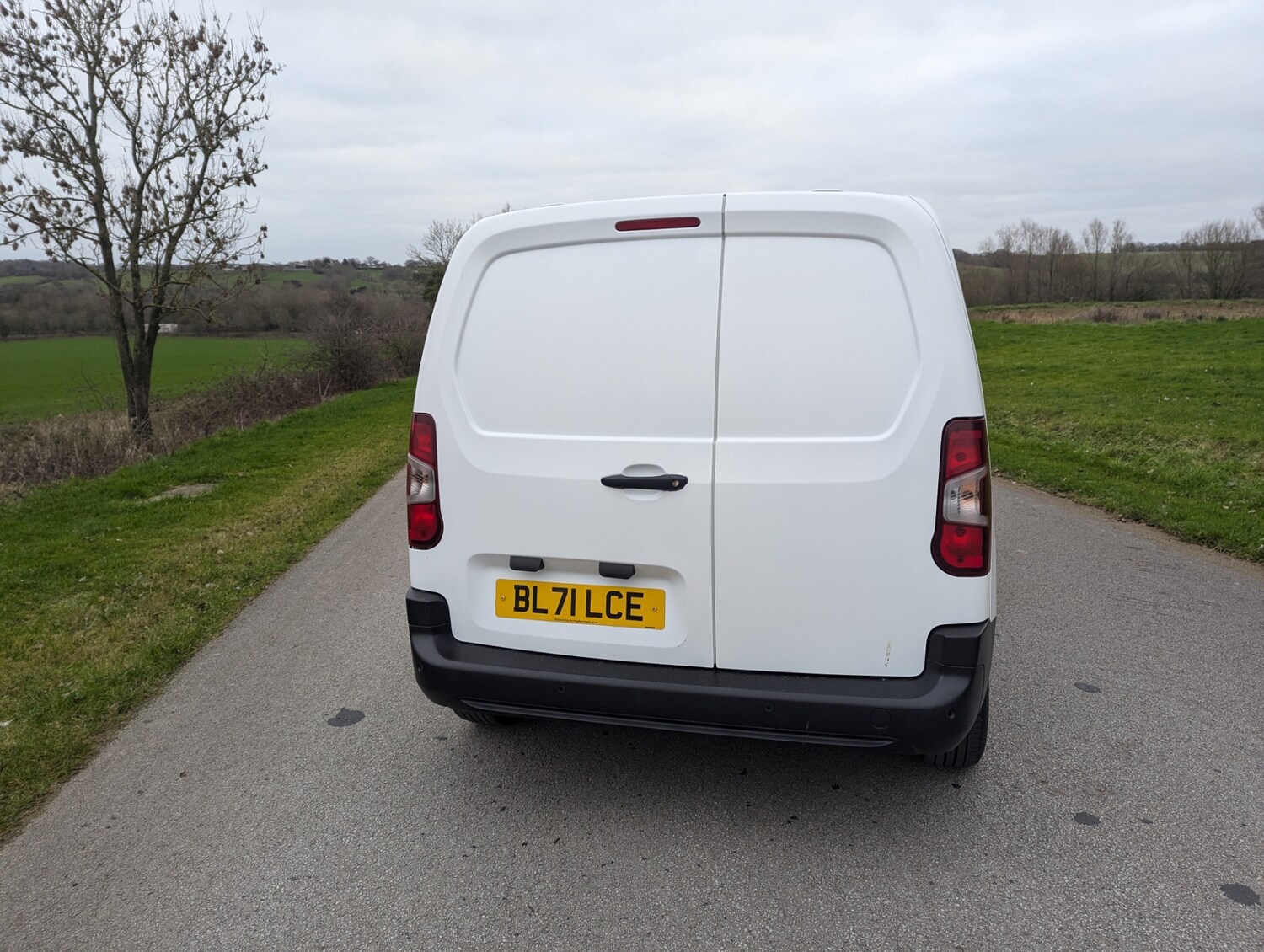 Used Peugeot Partner 2021 for sale - 77063525: Photo 33