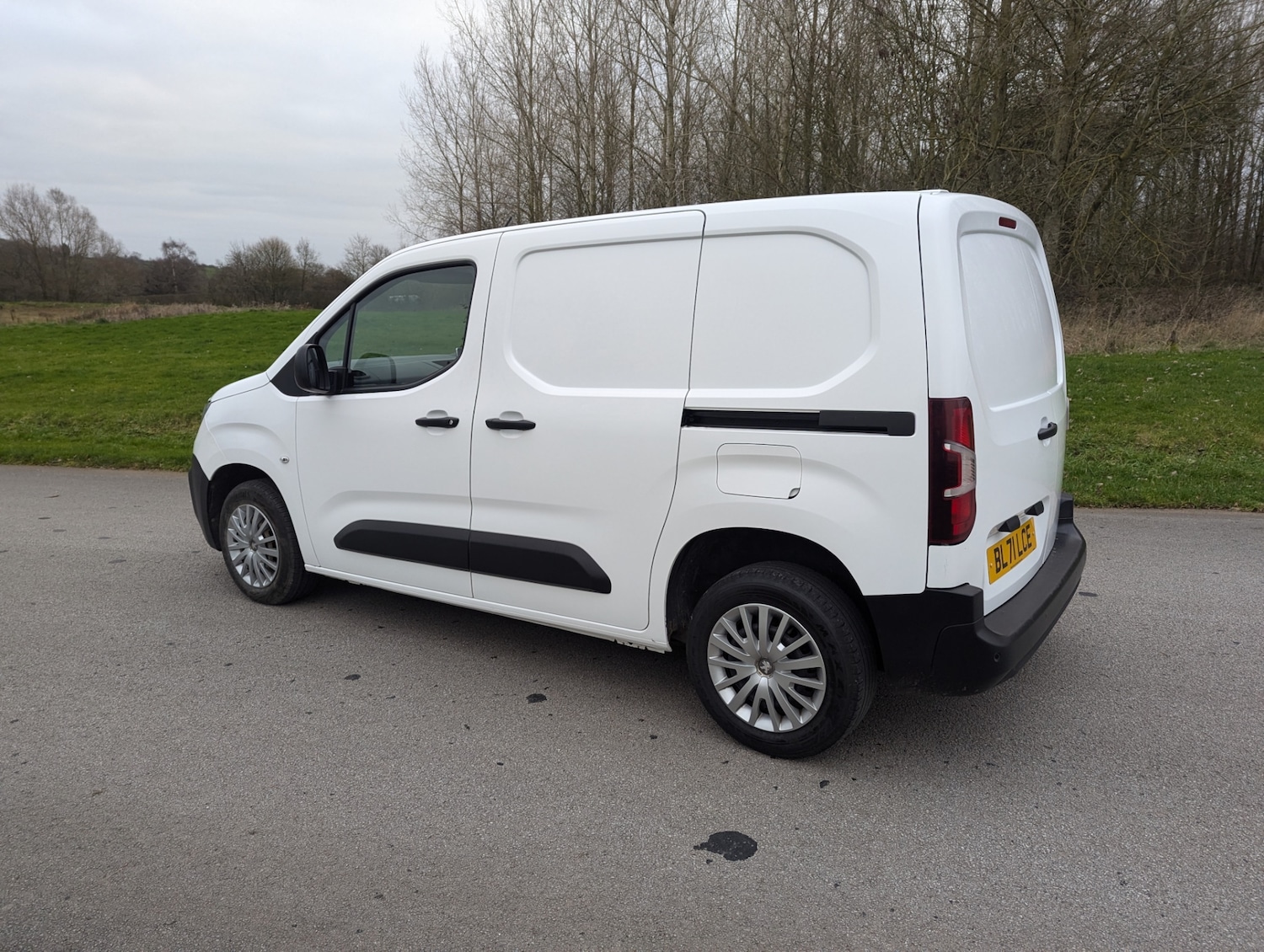 Used Peugeot Partner 2021 for sale - 77063525: Photo 34