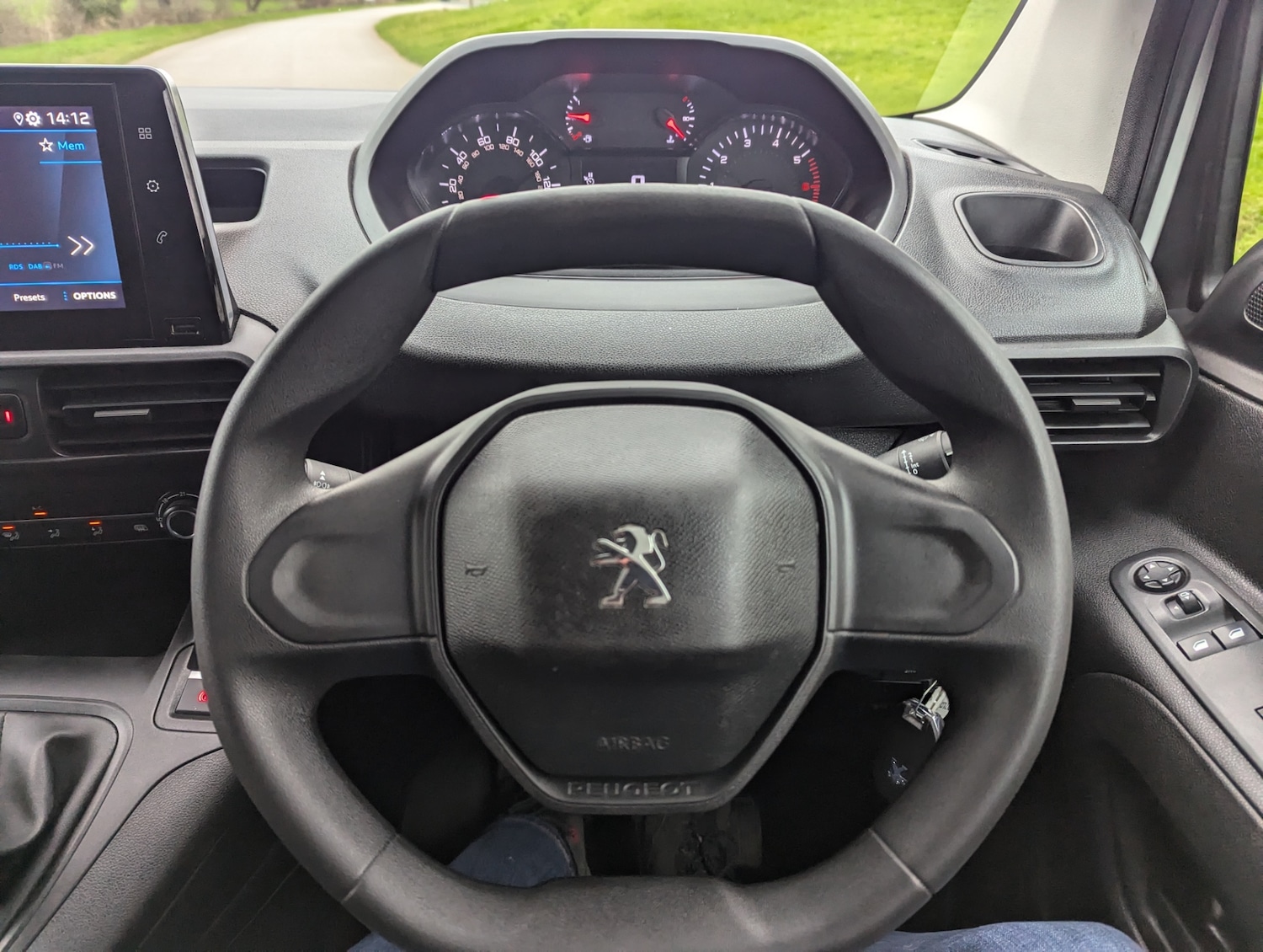 Used Peugeot Partner 2021 for sale - 77063525: Photo 40