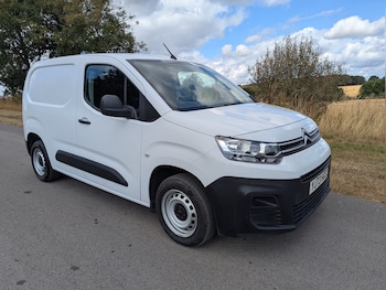 Used Citroen Berlingo 2024 for sale - 79575762: Photo