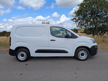 Used Citroen Berlingo 2024 for sale - 79575762: Photo