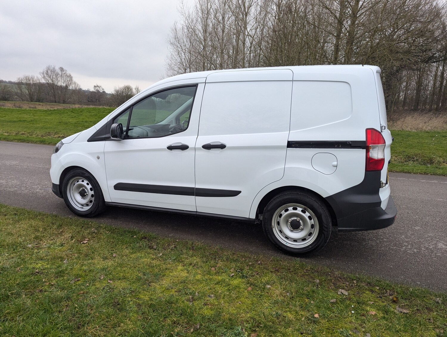 Used Ford Transit Courier 2023 for sale - 77417670: Photo 28