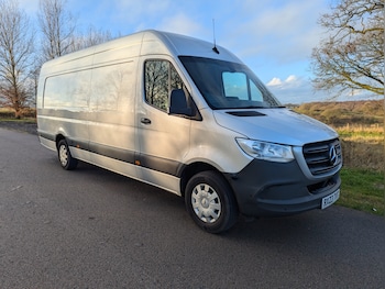 Used Mercedes-Benz Sprinter 2023 for sale - 77207502: Photo