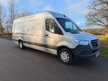 Used Mercedes-Benz Sprinter 2023 for sale - 77207502: Photo