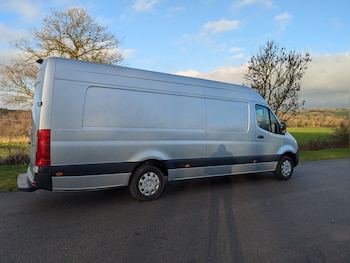 Used Mercedes-Benz Sprinter 2023 for sale - 77207502: Photo