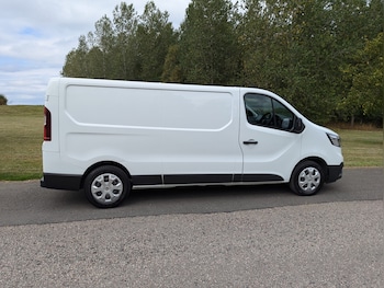 Used Renault Trafic 2023 for sale - 77286419: Photo