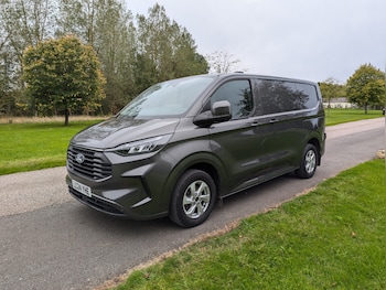 Used Ford Transit Custom 2024 for sale - 76115263: Photo 2