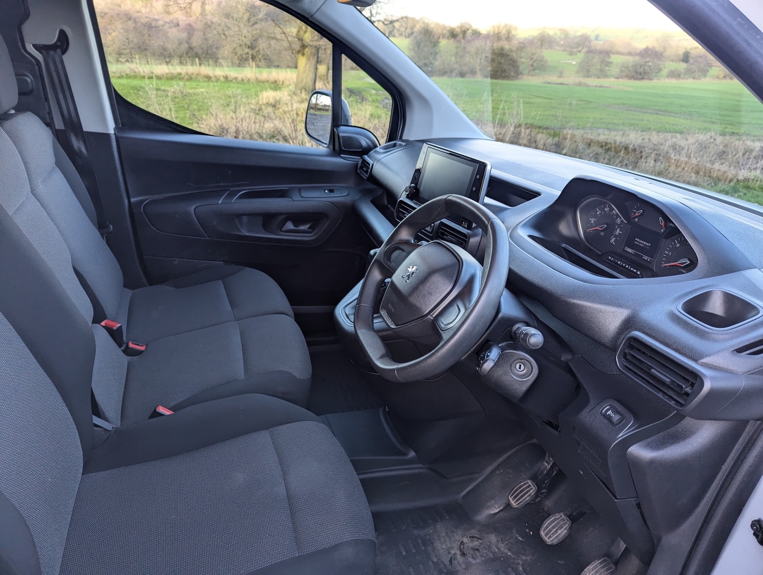 Used Peugeot Partner 2023 for sale - 77367199: Photo 14