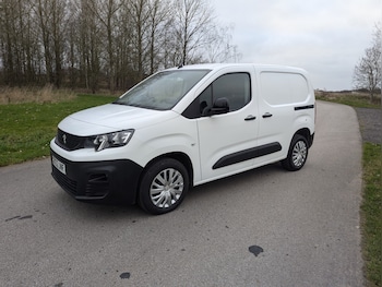 Used Peugeot Partner 2022 for sale - 77063599: Photo