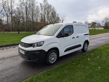 Used Peugeot Partner 2021 for sale - 76687541: Photo