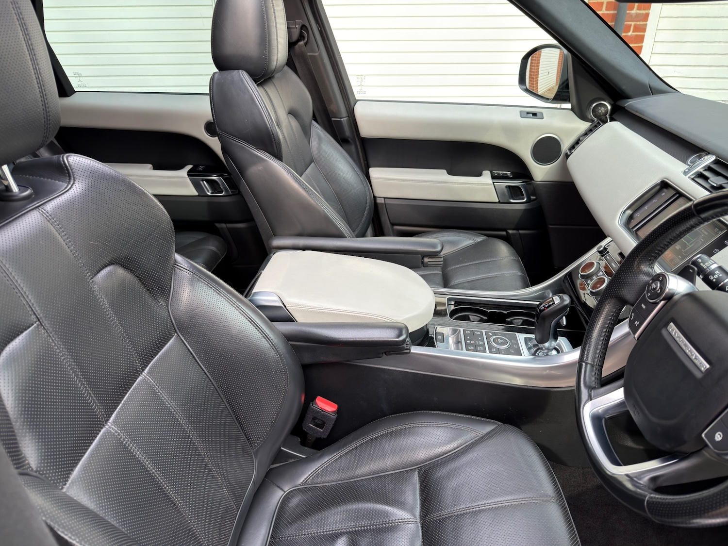 Used Land Rover Range Rover Sport 2016 for sale - 77995179: Photo 23