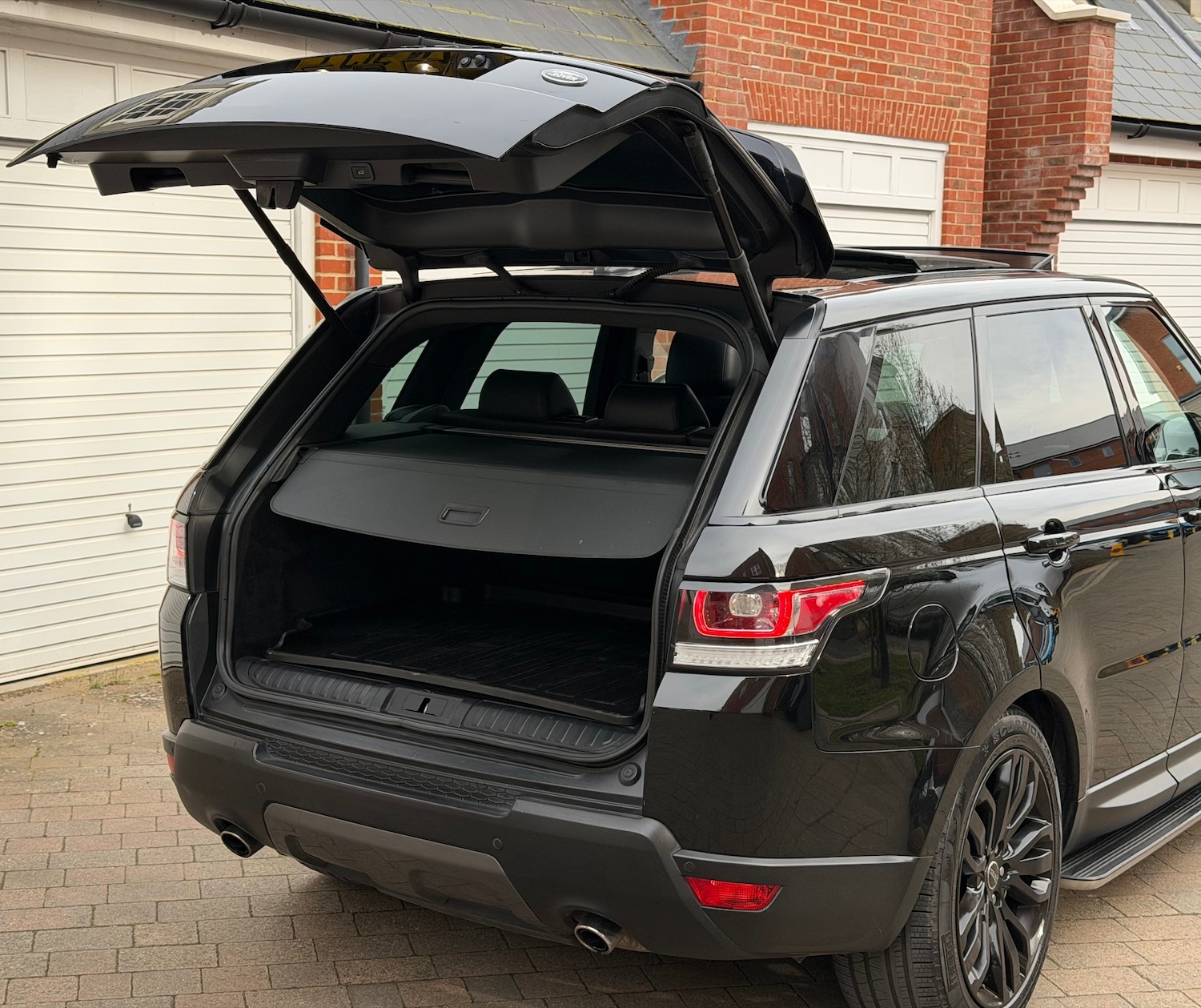 Used Land Rover Range Rover Sport 2016 for sale - 77995179: Photo 35