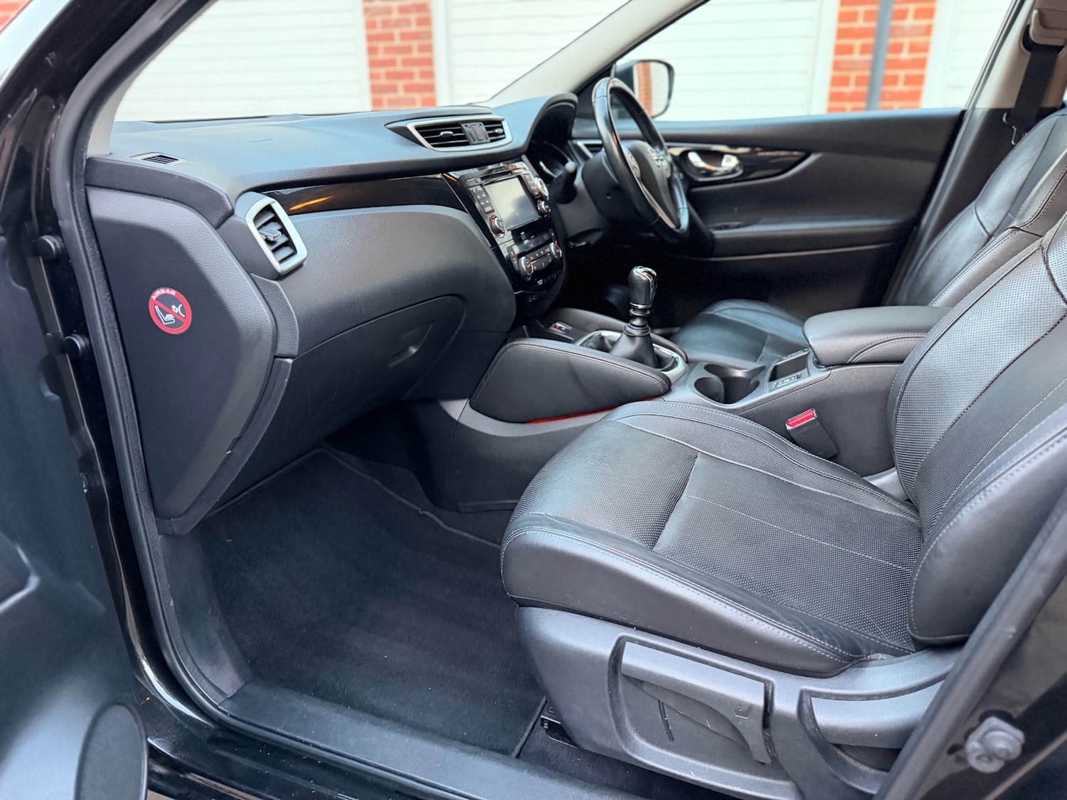 Used Nissan Qashqai 2015 for sale - 77766814: Photo 18