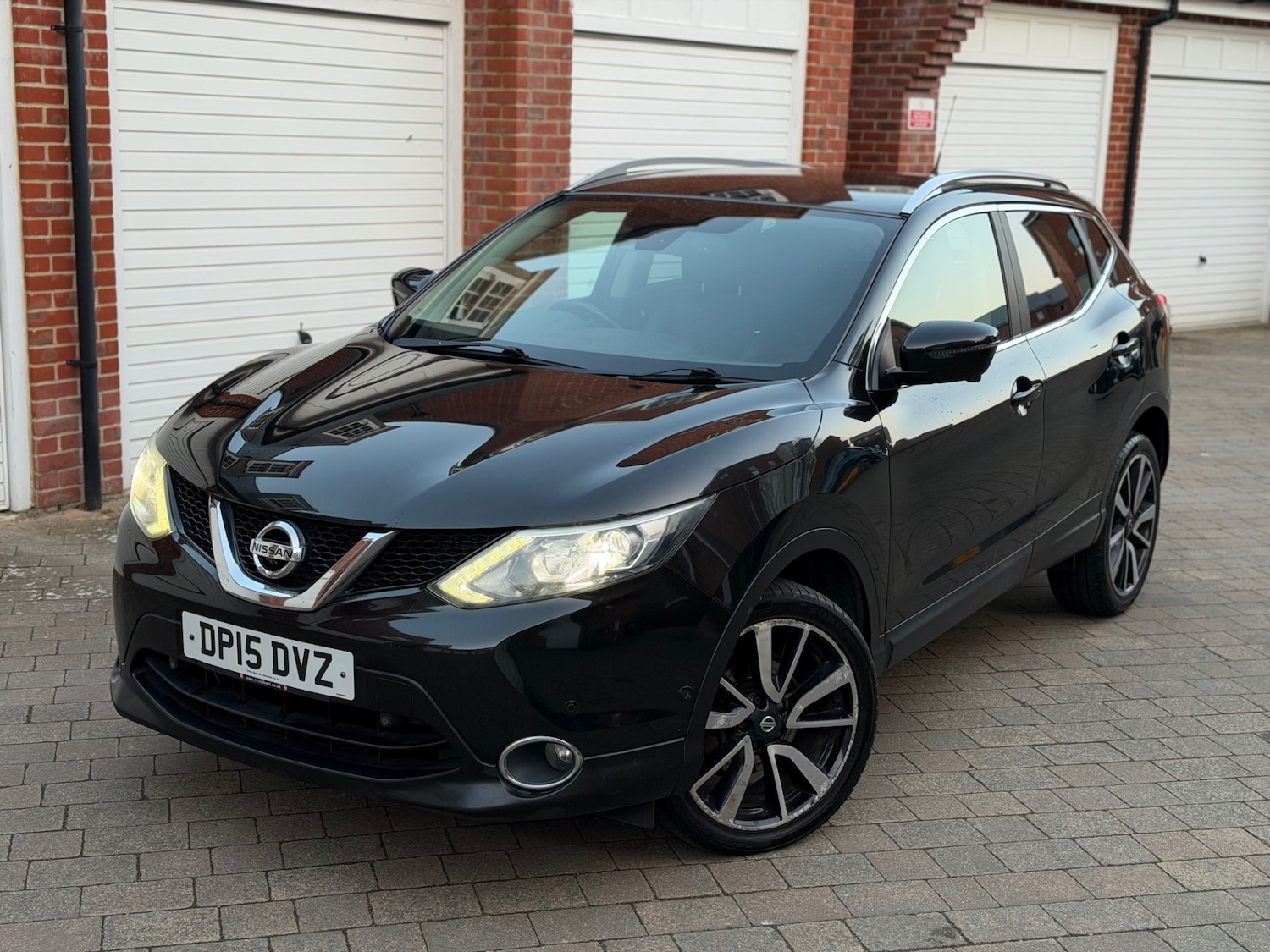 Used Nissan Qashqai 2015 for sale - 77766814: Photo 3