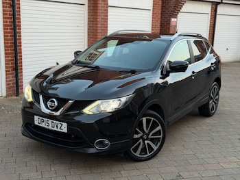 Used Nissan Qashqai 2015 for sale - 77766814: Photo