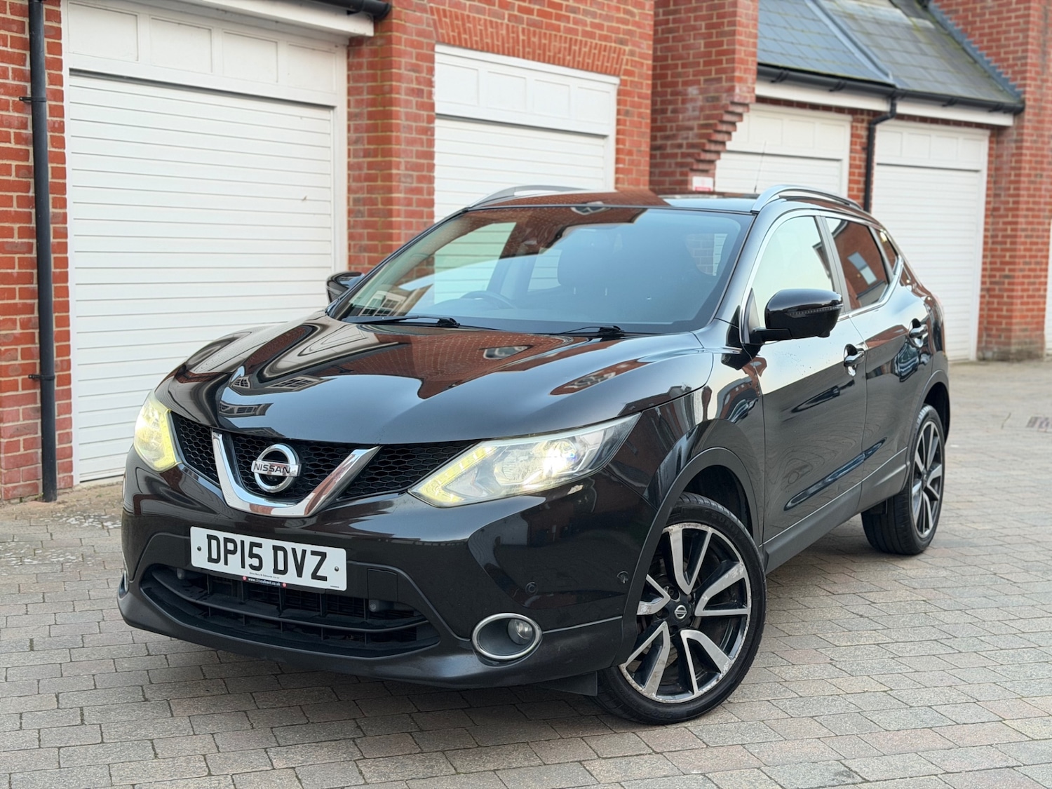 Used Nissan Qashqai 2015 for sale - 77766814: Photo 4