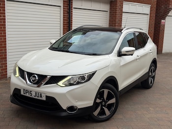 Used Nissan Qashqai 2015 for sale - 79539765: Photo