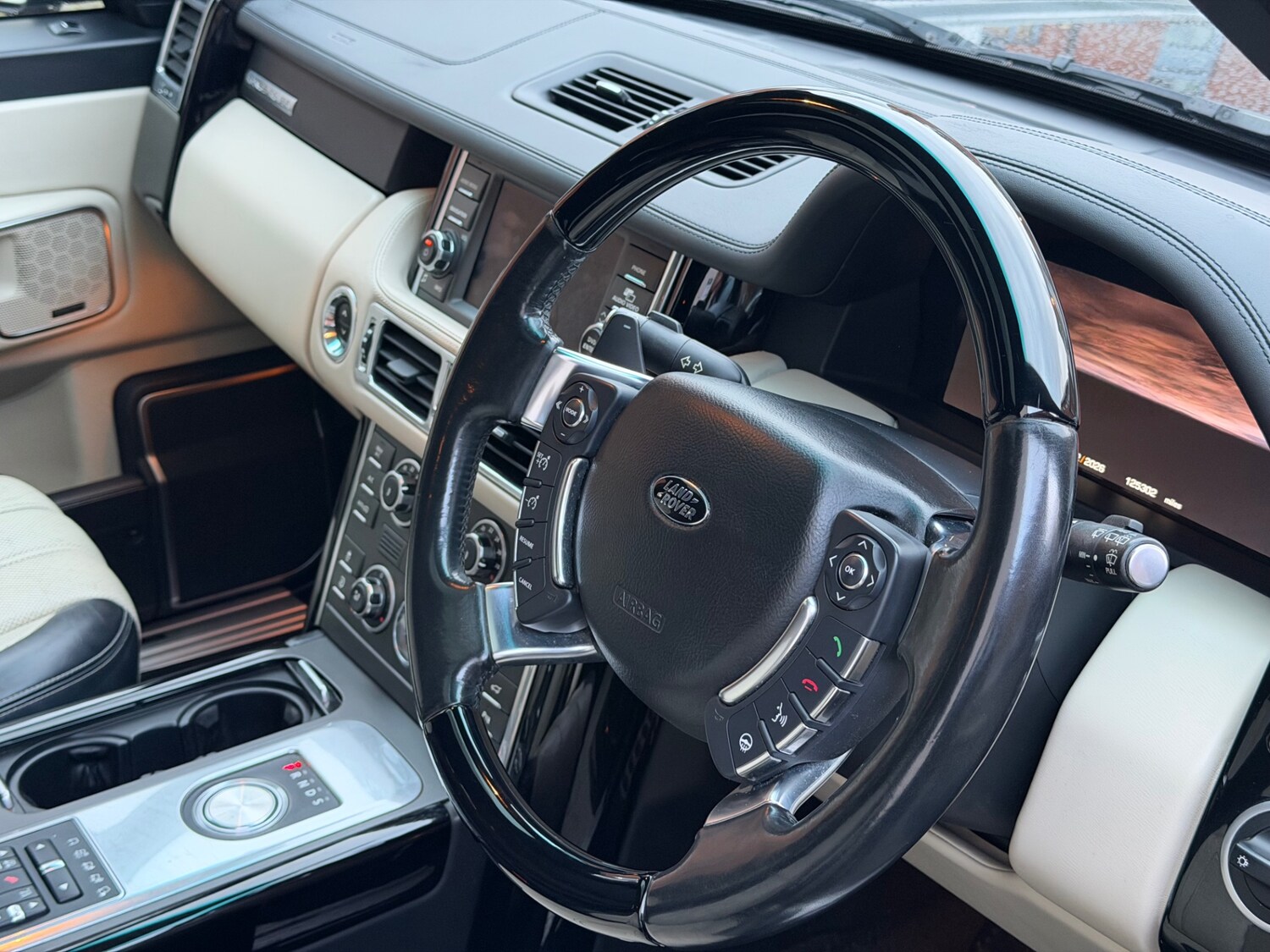 Used Land Rover Range Rover 2010 for sale - 77822637: Photo 15