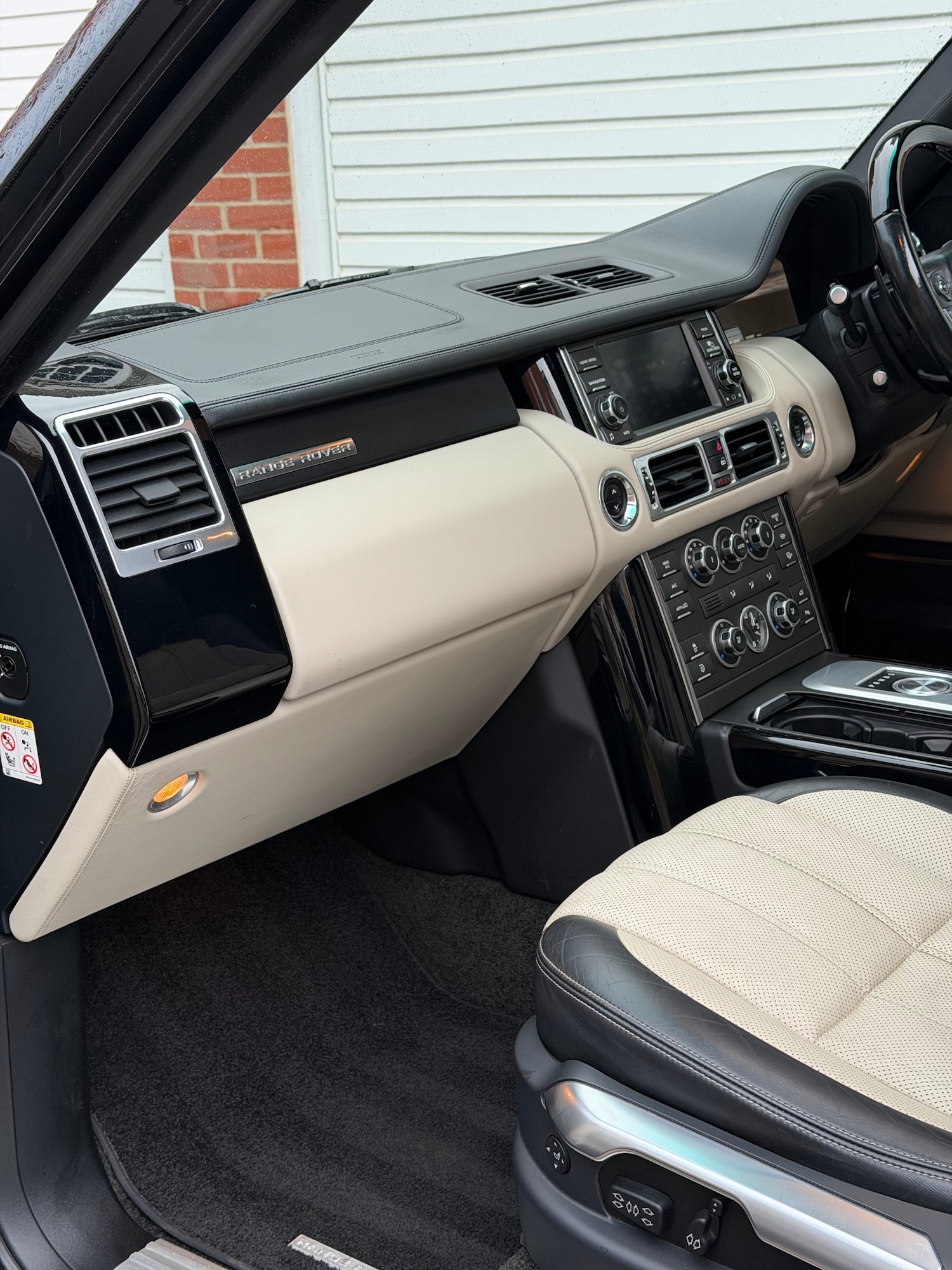 Used Land Rover Range Rover 2010 for sale - 77822637: Photo 23