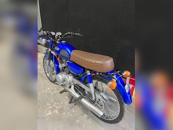 Used Yamaha HS90 undefined for sale - bike-73521384: Photo