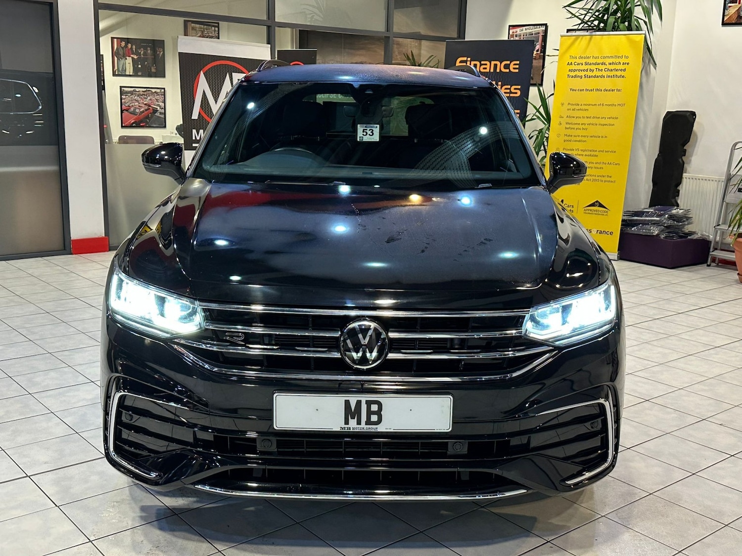 Used Volkswagen Tiguan 2023 for sale - 76536691: Photo 2