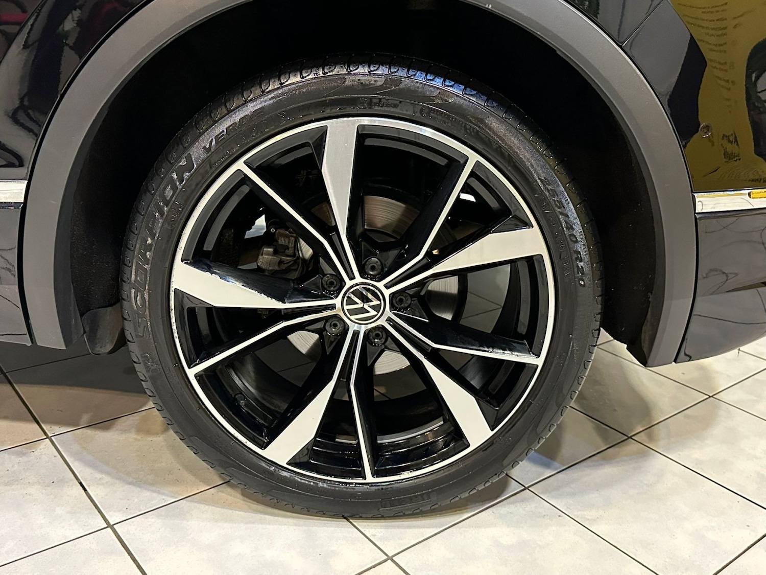 Used Volkswagen Tiguan 2023 for sale - 76536691: Photo 23