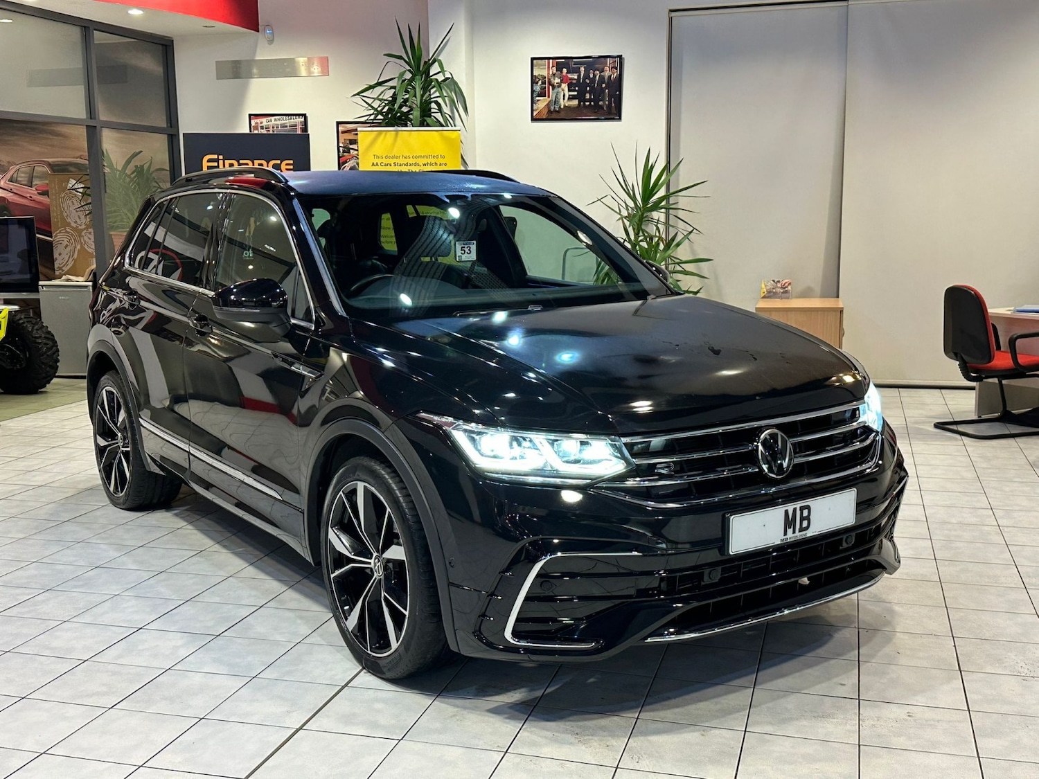 Used Volkswagen Tiguan 2023 for sale - 76536691: Photo 3