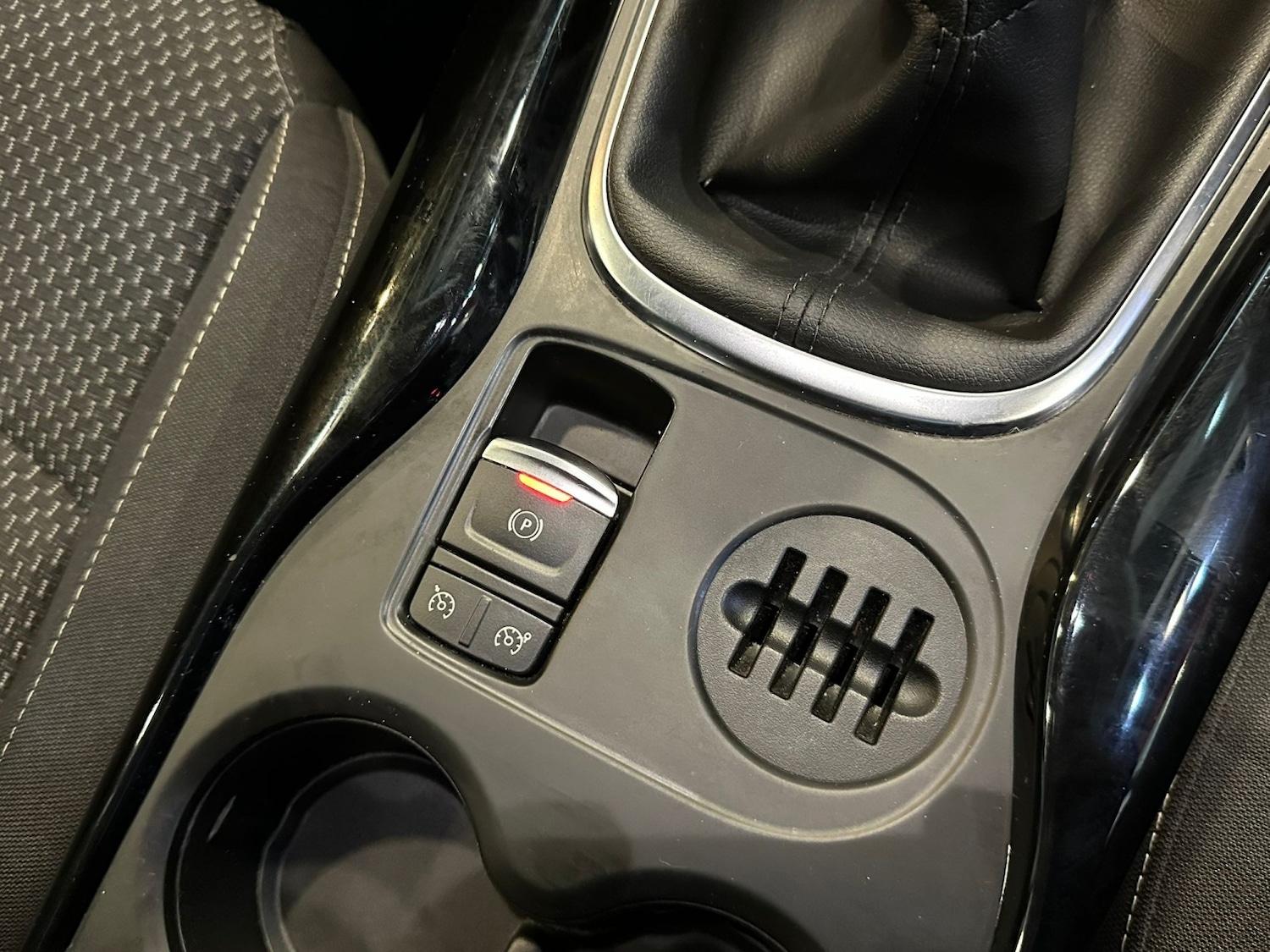 Used Renault Kadjar 2016 for sale - 76536838: Photo 20