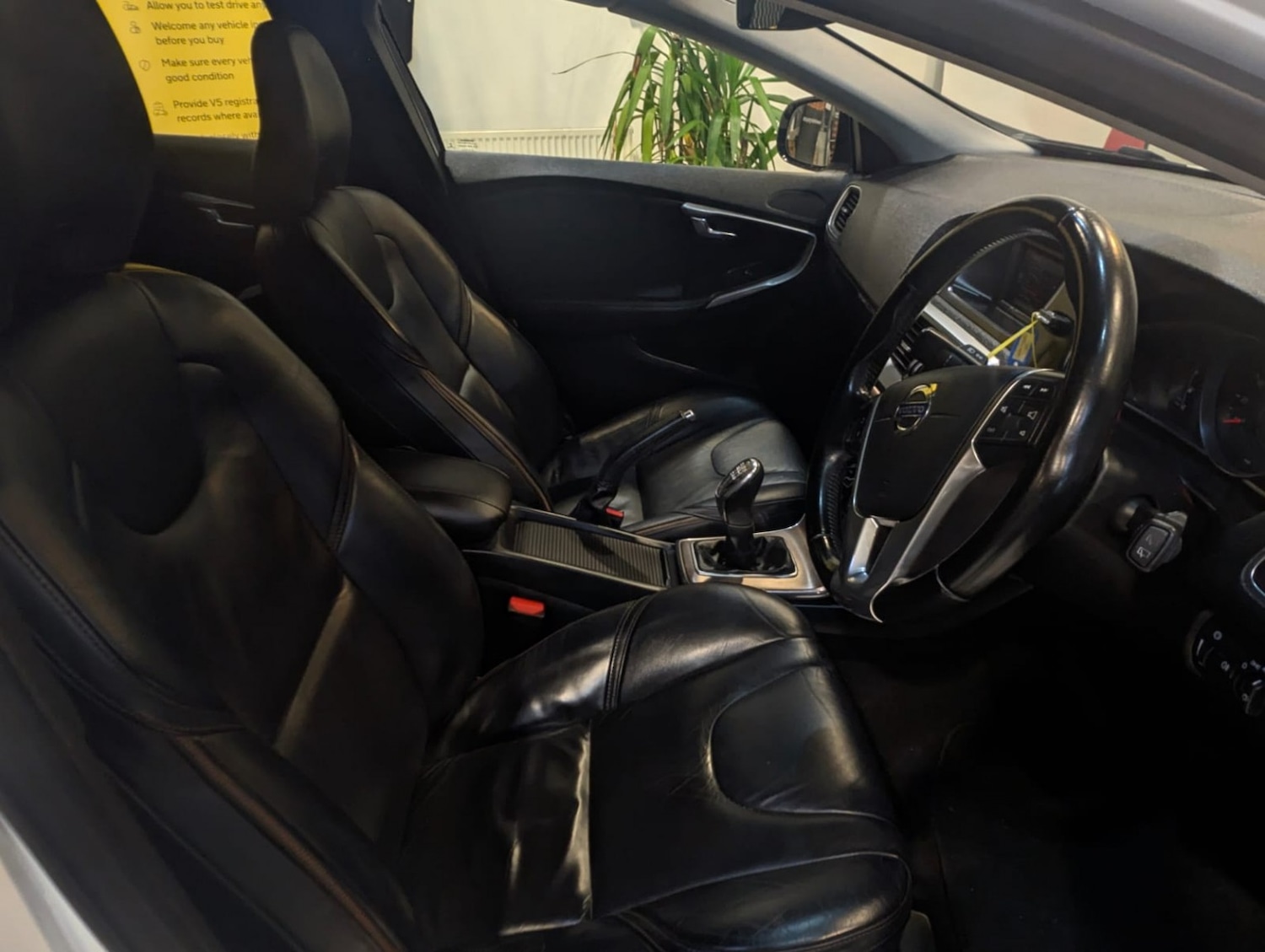 Used Volvo V40 2013 for sale - 76896993: Photo 6