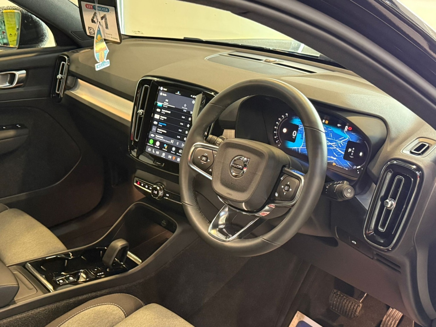 Used Volvo XC40 2024 for sale - 78045549: Photo 18