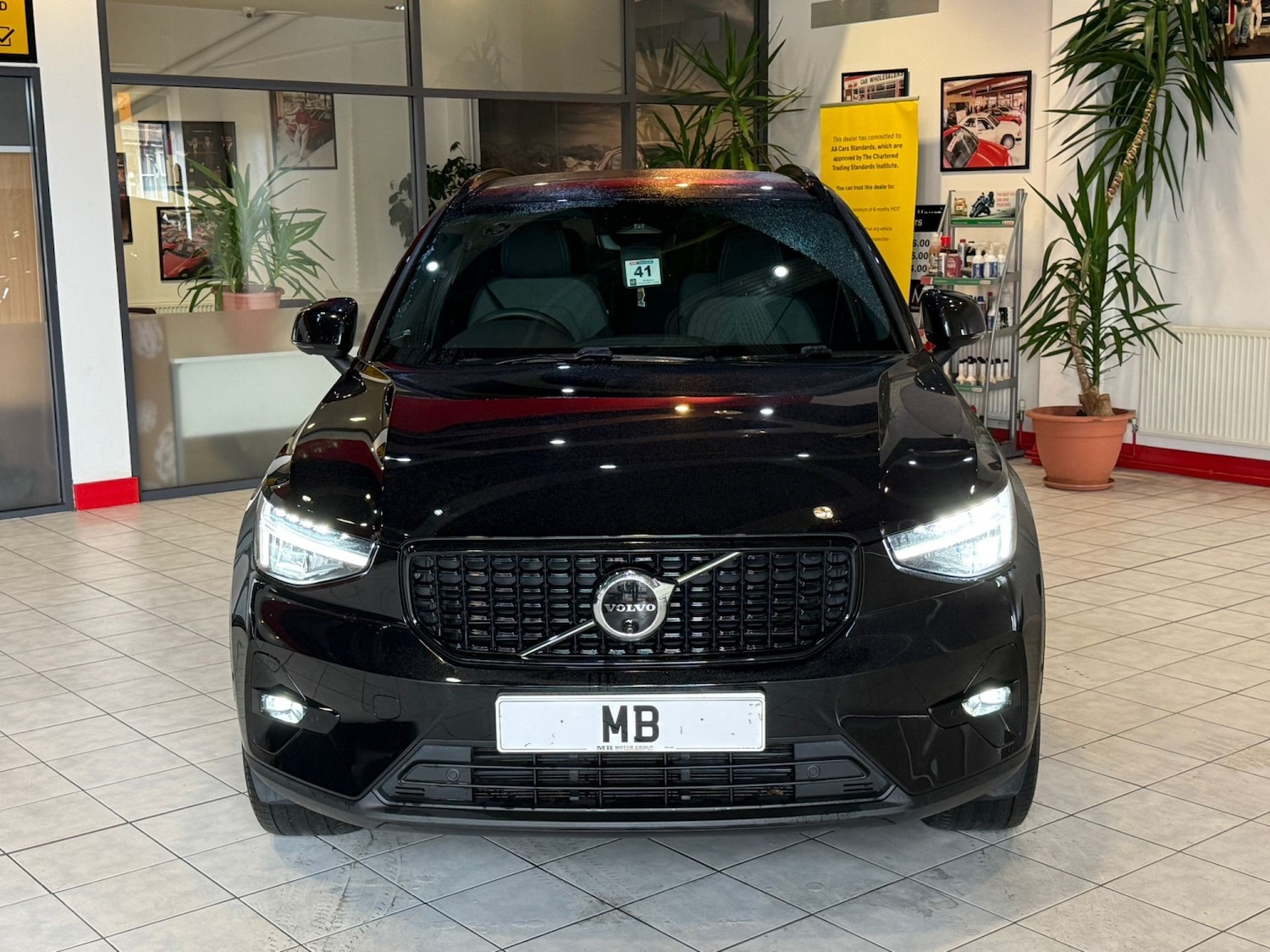 Used Volvo XC40 2024 for sale - 78045549: Photo 2