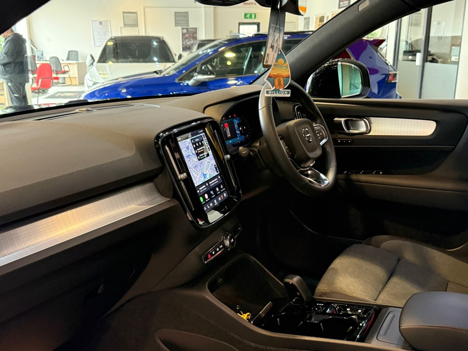 Used Volvo XC40 2024 for sale - 78045549: Photo 20