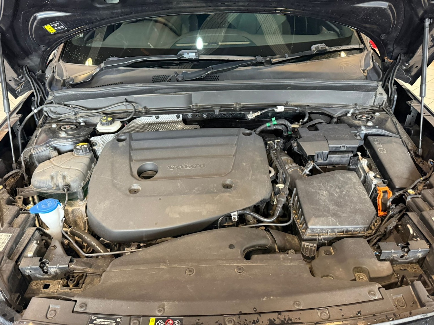 Used Volvo XC40 2024 for sale - 78045549: Photo 38