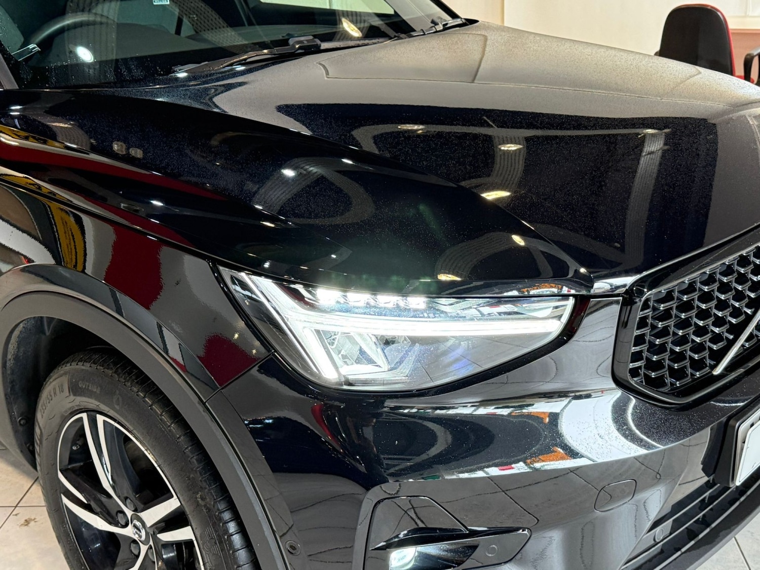 Used Volvo XC40 2024 for sale - 78045549: Photo 4