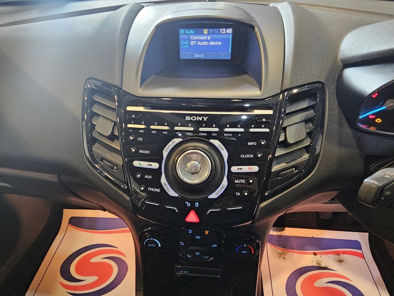 Used Ford Fiesta 2013 for sale - 76725566: Photo 12