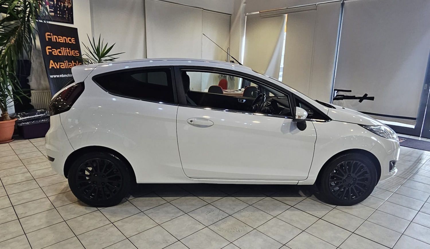 Used Ford Fiesta 2013 for sale - 76725566: Photo 9