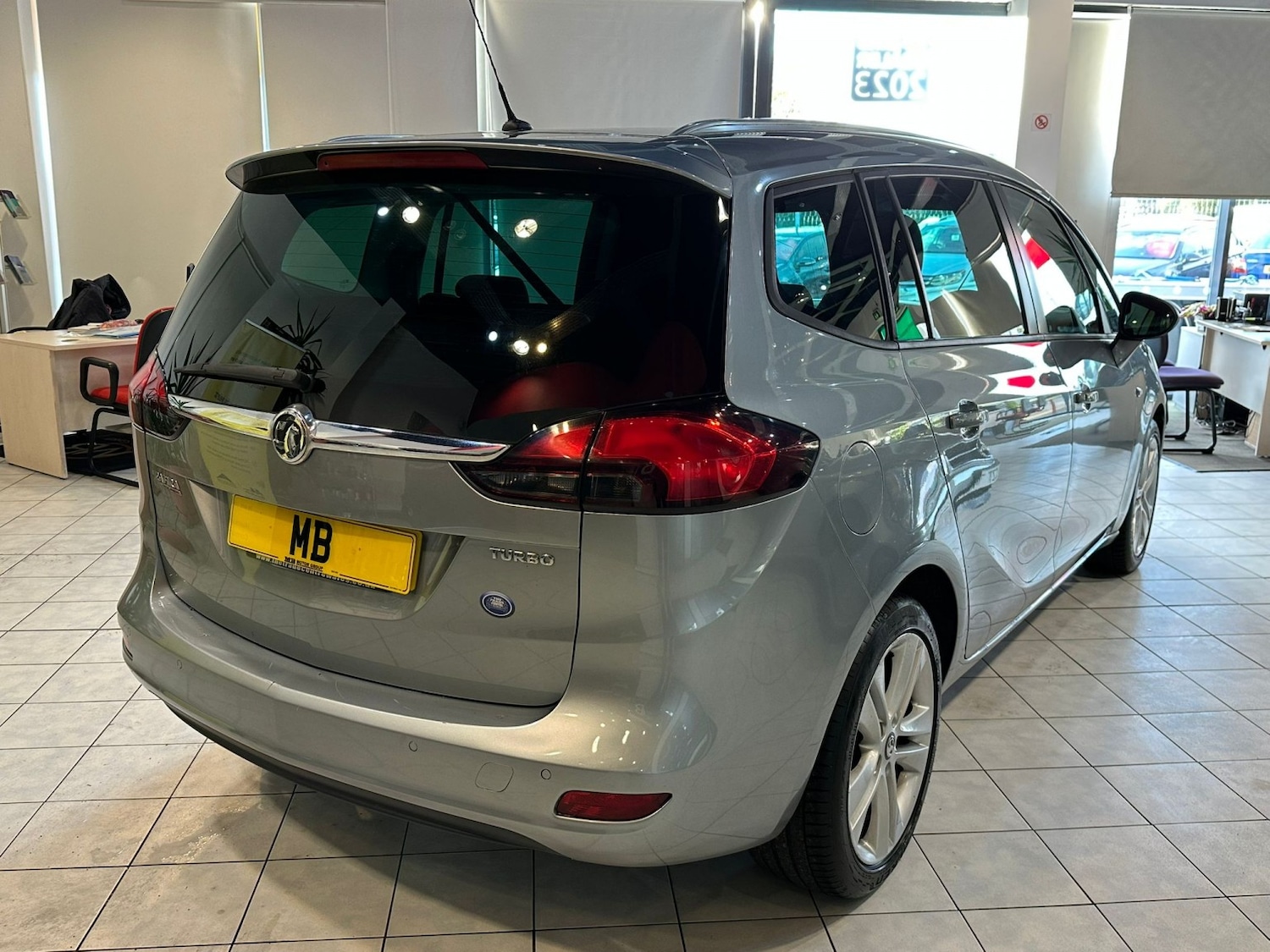 Used Vauxhall Zafira 2015 for sale - 77065688: Photo 11