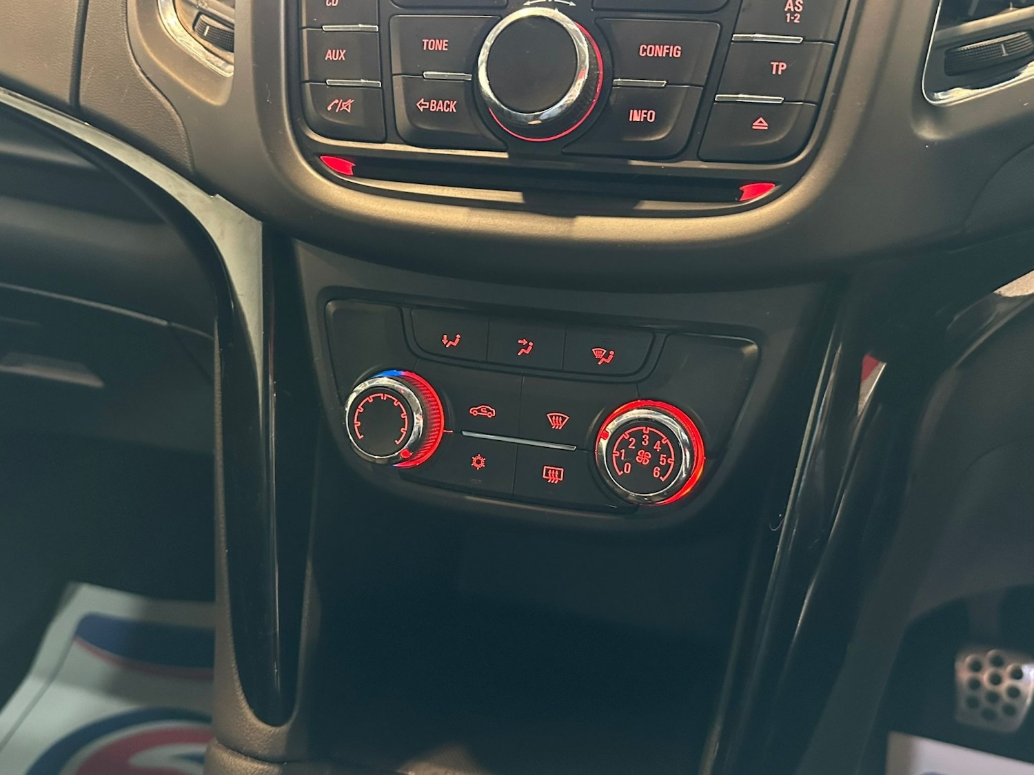 Used Vauxhall Zafira 2015 for sale - 77065688: Photo 22