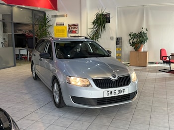 Used Skoda Octavia 2016 for sale - 79545446: Photo