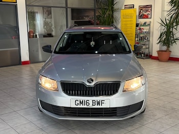 Used Skoda Octavia 2016 for sale - 79545446: Photo