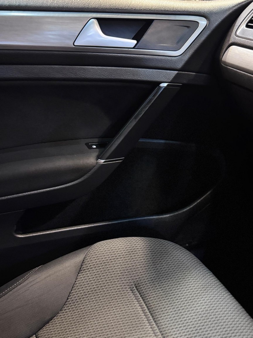 Used Volkswagen Golf 2014 for sale - 77595231: Photo 18