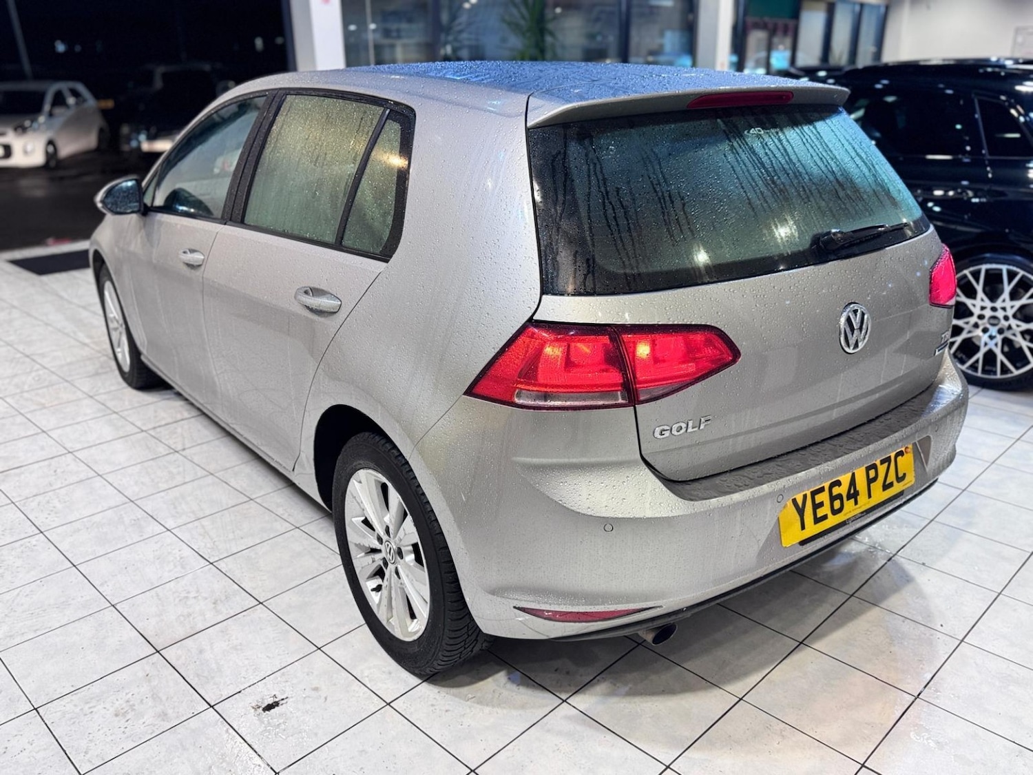 Used Volkswagen Golf 2014 for sale - 77595231: Photo 4