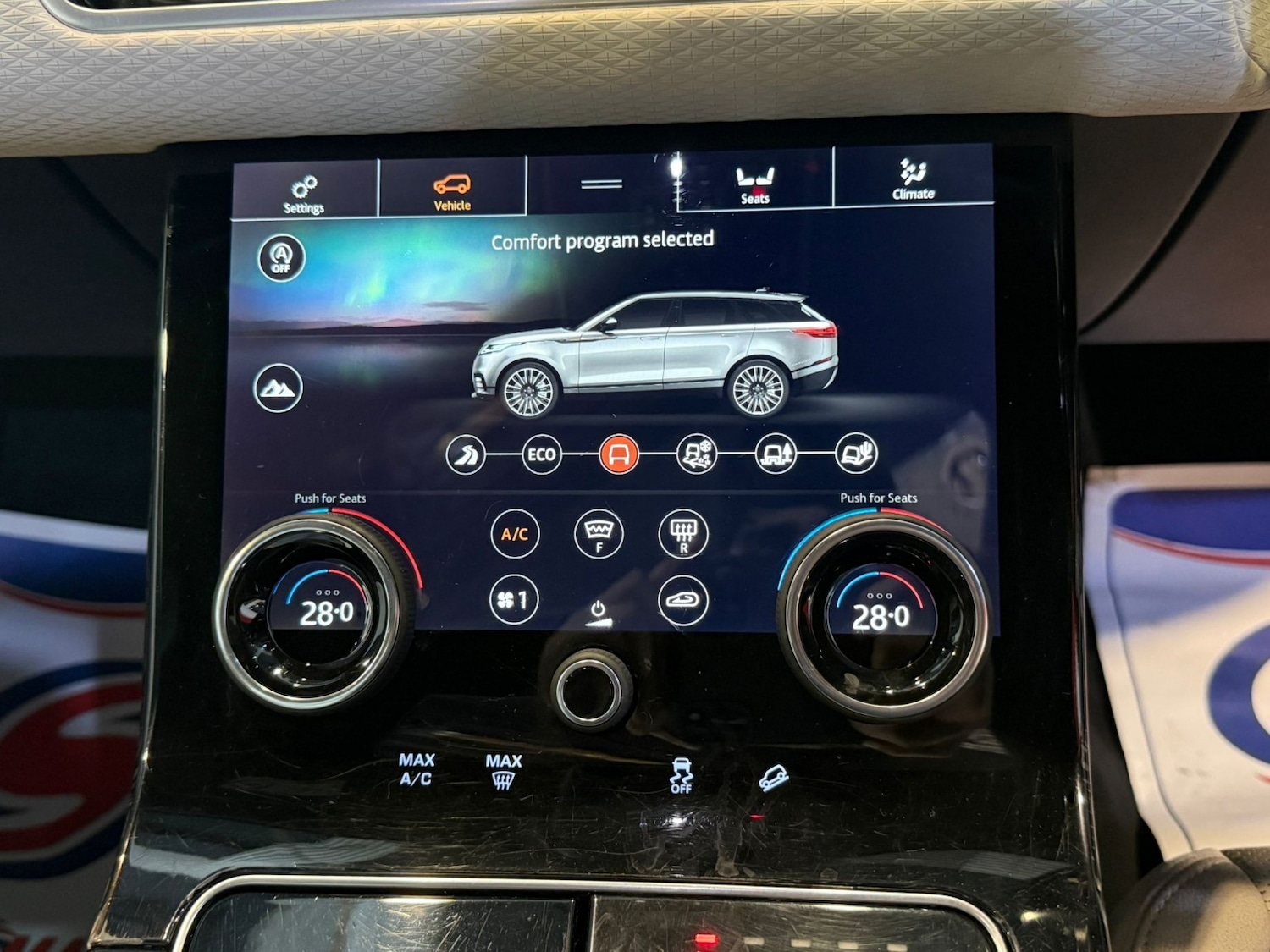 Used Land Rover Range Rover Velar 2017 for sale - 77536068: Photo 13