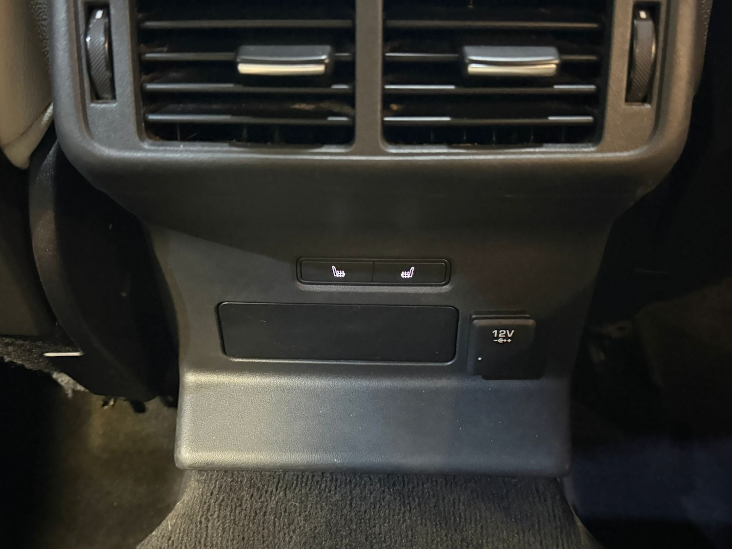 Used Land Rover Range Rover Velar 2017 for sale - 77536068: Photo 21