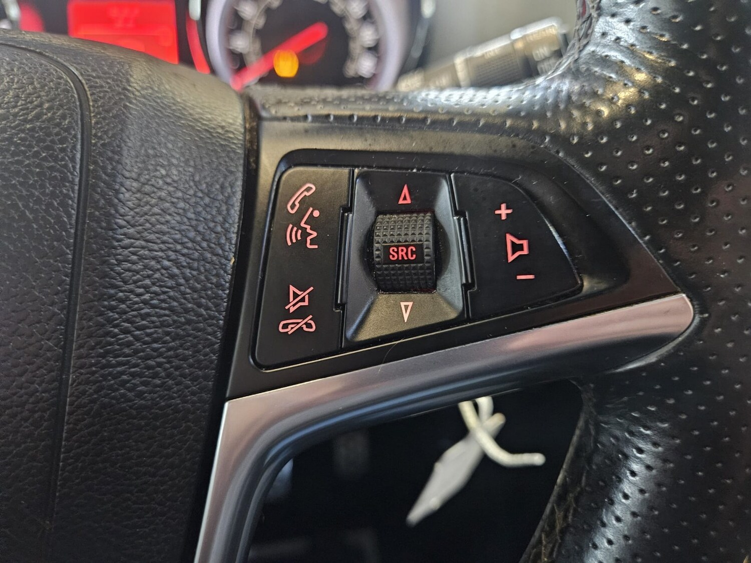 Used Vauxhall Zafira 2015 for sale - 78183042: Photo 16