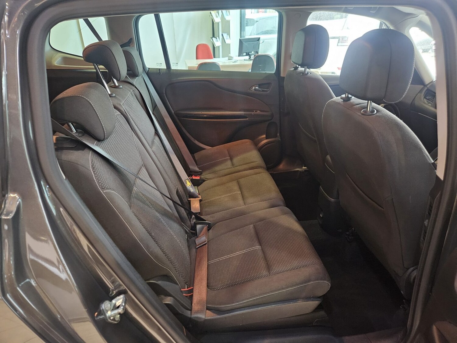 Used Vauxhall Zafira 2015 for sale - 78183042: Photo 19