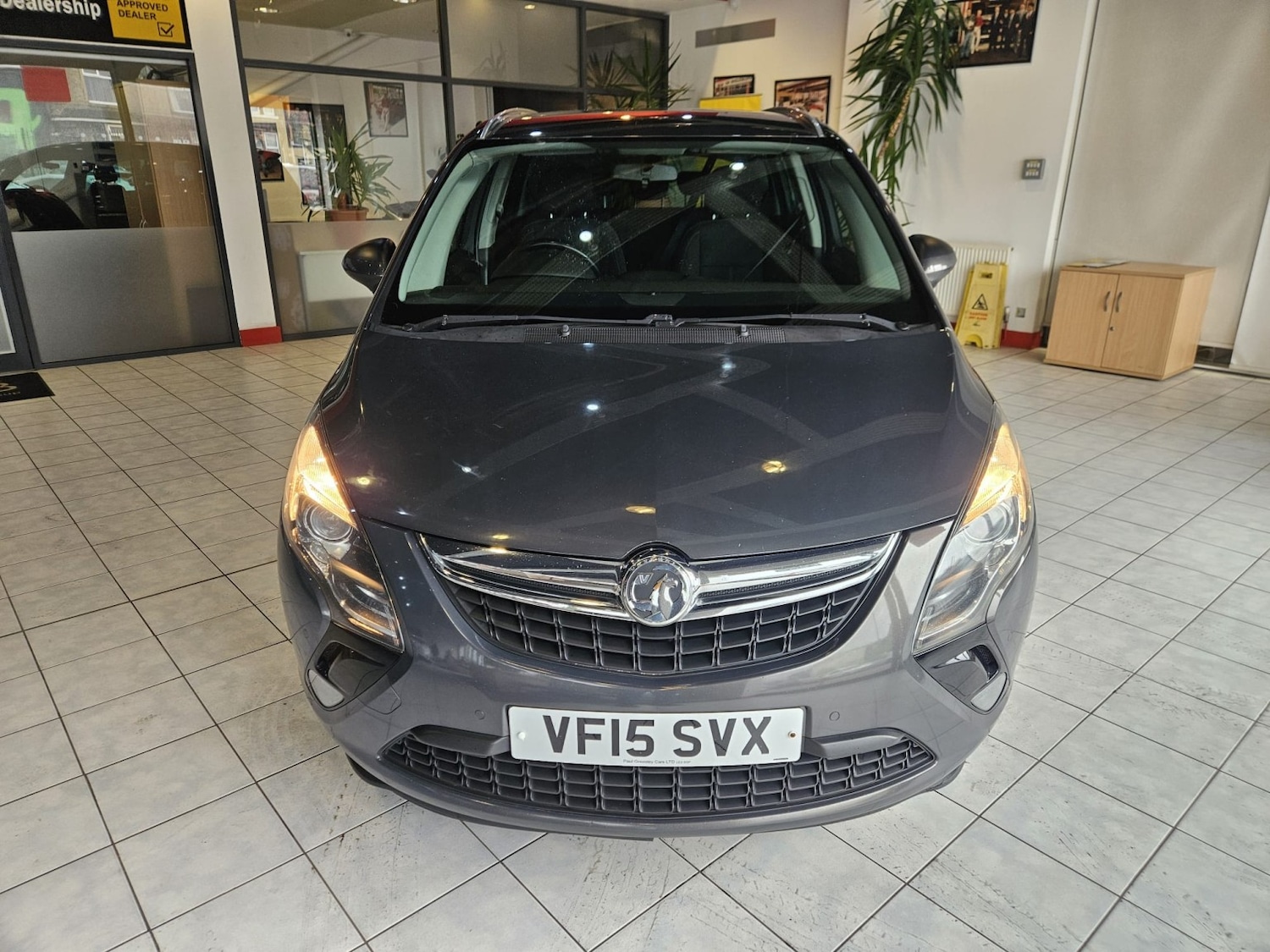 Used Vauxhall Zafira 2015 for sale - 78183042: Photo 2