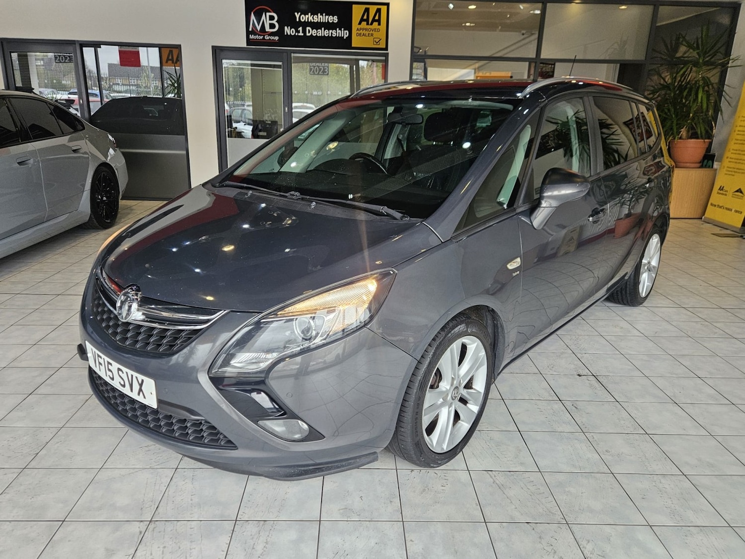 Used Vauxhall Zafira 2015 for sale - 78183042: Photo 3