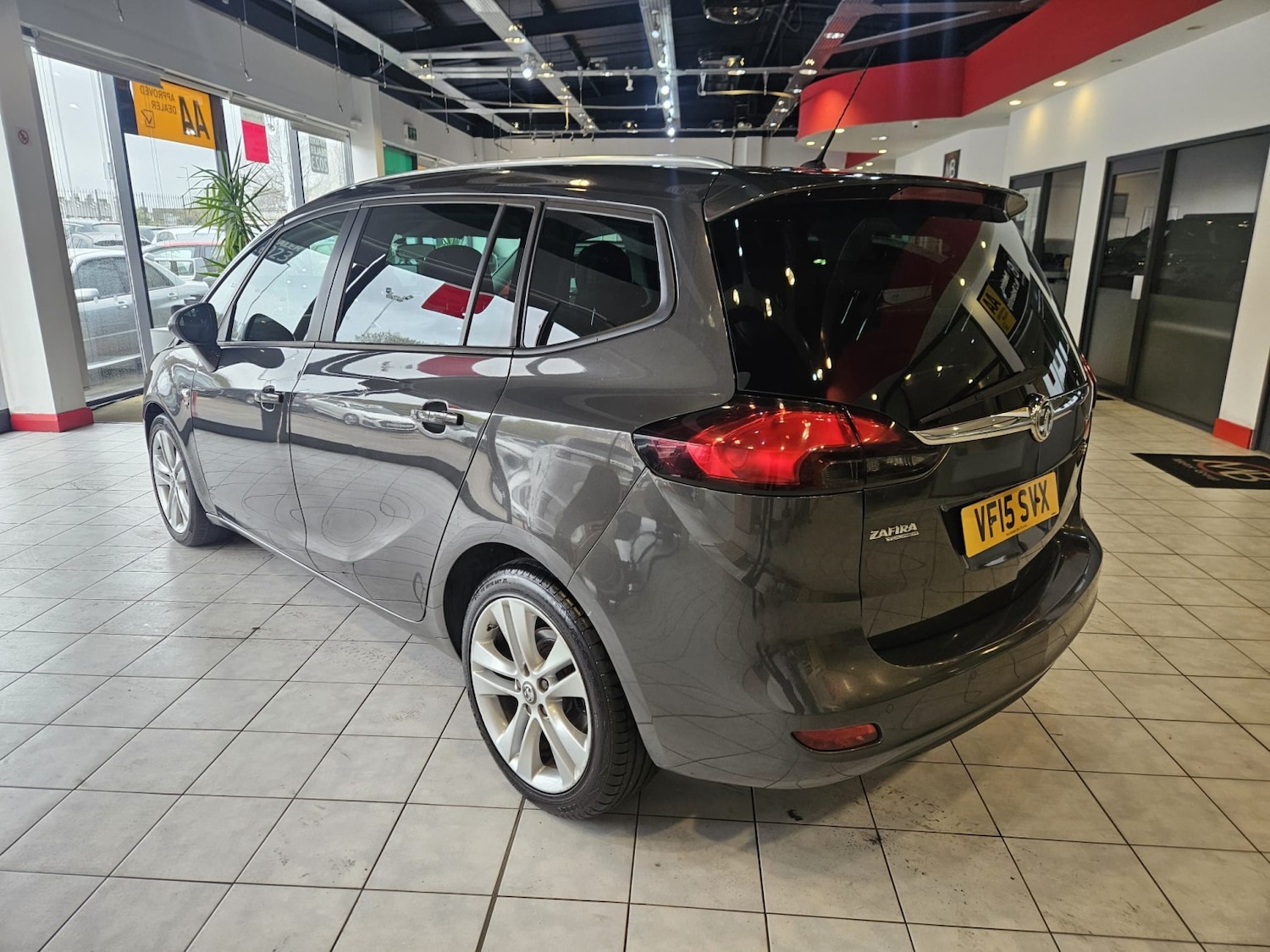 Used Vauxhall Zafira 2015 for sale - 78183042: Photo 5