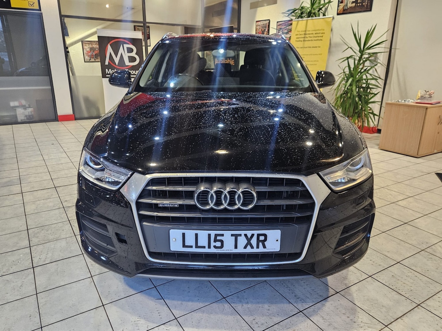 Used Audi Q3 2015 for sale - 76896897: Photo 2
